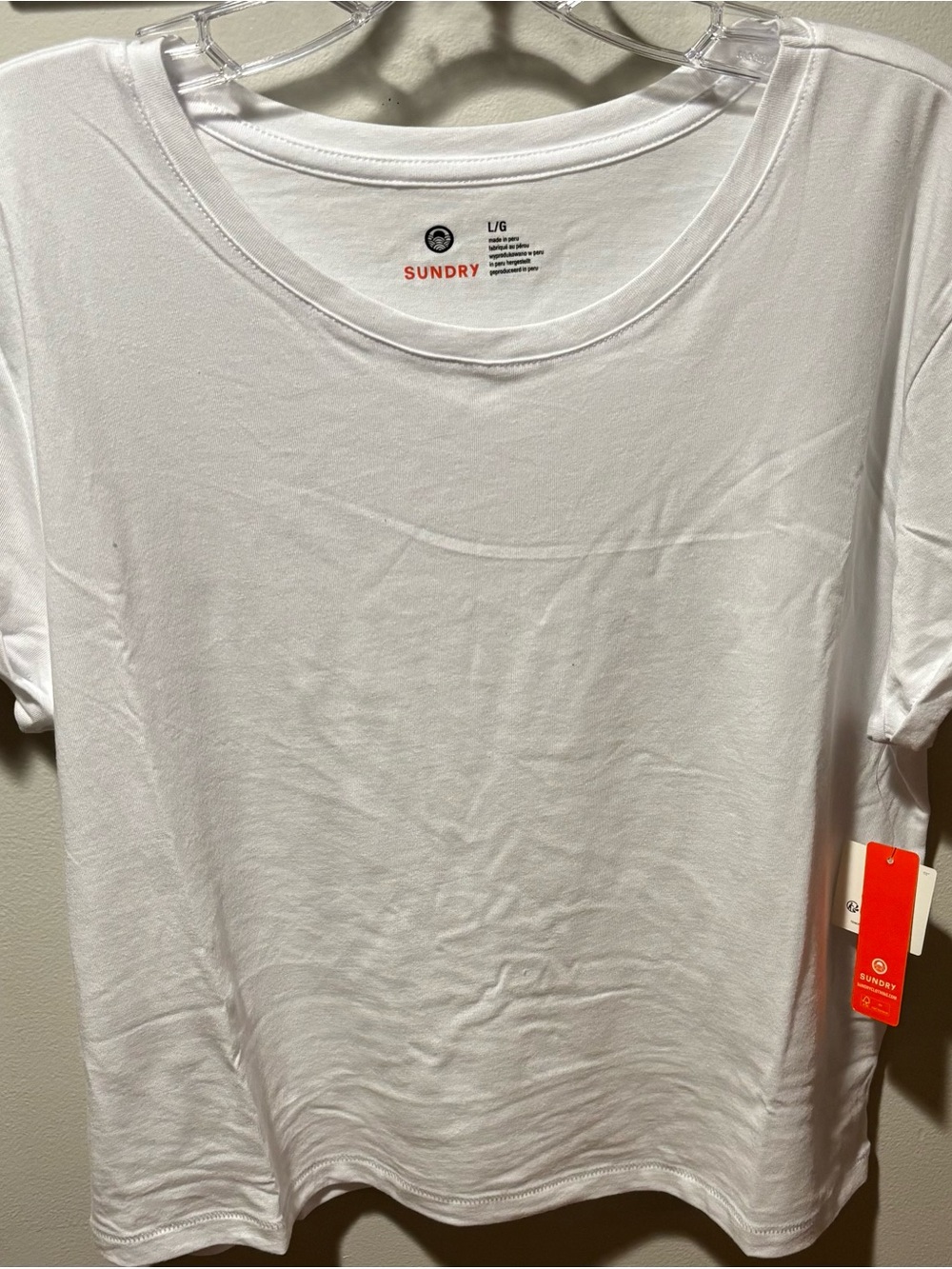 Sundry White Crewneck Short-Sleeve Tee